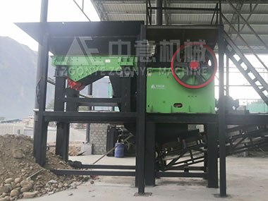 中意機(jī)械助力西藏建設(shè)，裝修垃圾處理設(shè)備安裝調(diào)試完成